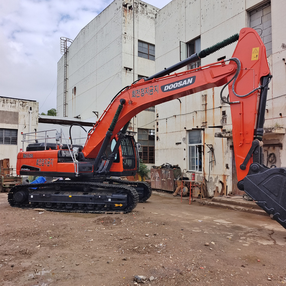 DOOSAN DX340 LCA - Crawler excavator: picture 2 DOOSAN DX340 LCA - Crawler excavator: picture 2