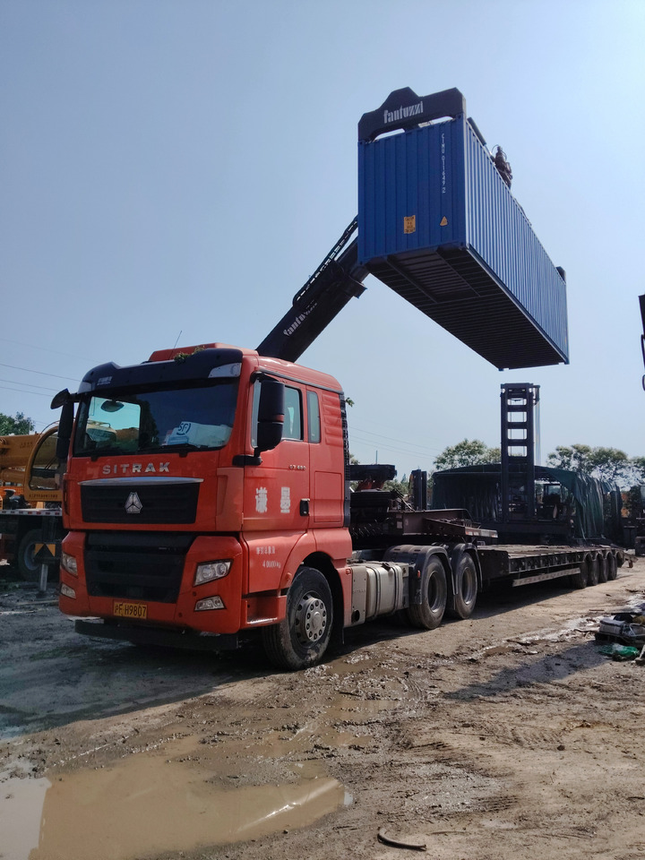 FANTUZZI CS45KM 45 TON - Reach stacker: picture 2 FANTUZZI CS45KM 45 TON - Reach stacker: picture 2