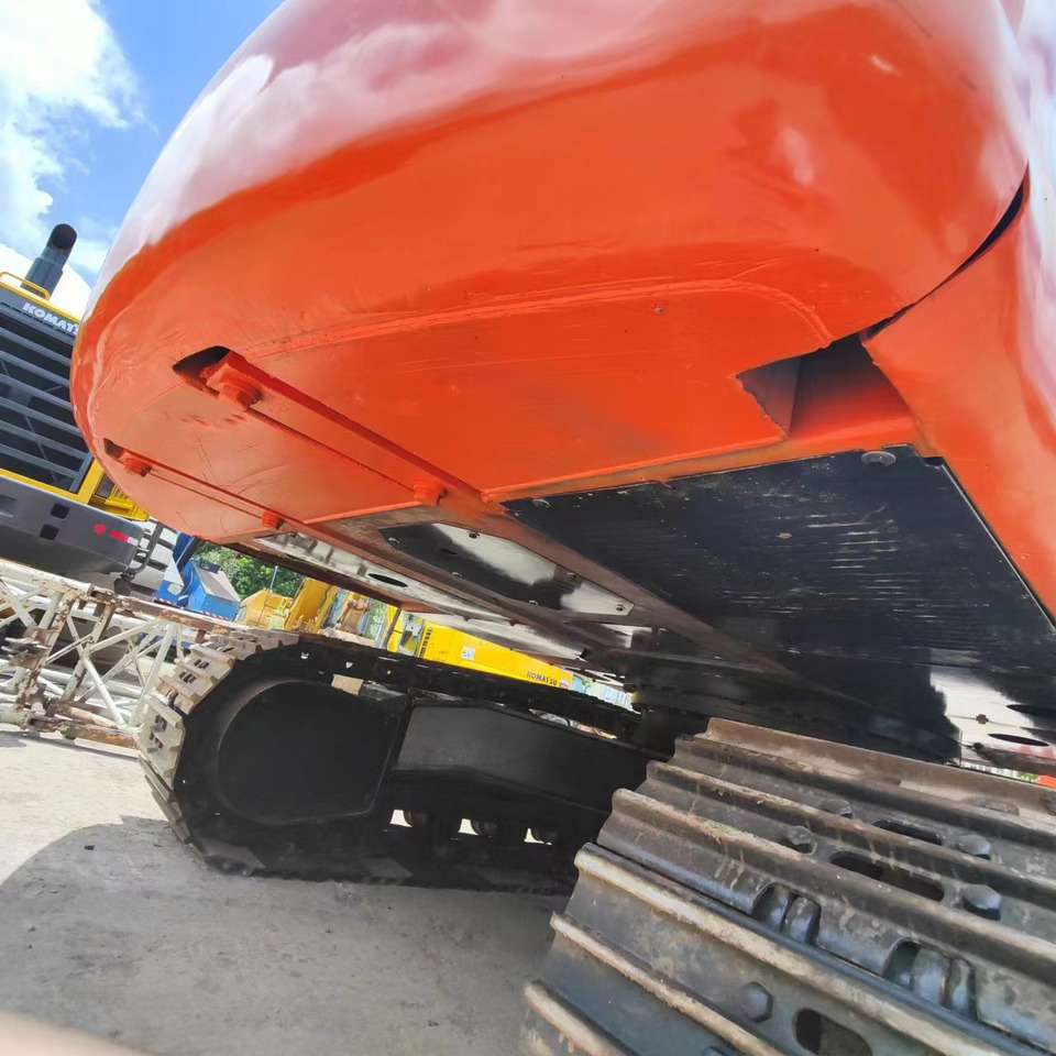 HITACHI ZX 200-3 Hitachi ZAXIS 200 - 3 - Crawler excavator: picture 5 HITACHI ZX 200-3 Hitachi ZAXIS 200 - 3 - Crawler excavator: picture 5