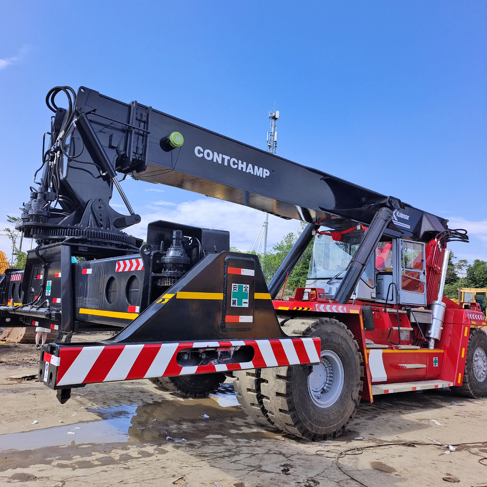 KALMAR DRF450 - Stacker: picture 1 KALMAR DRF450 - Stacker: picture 1