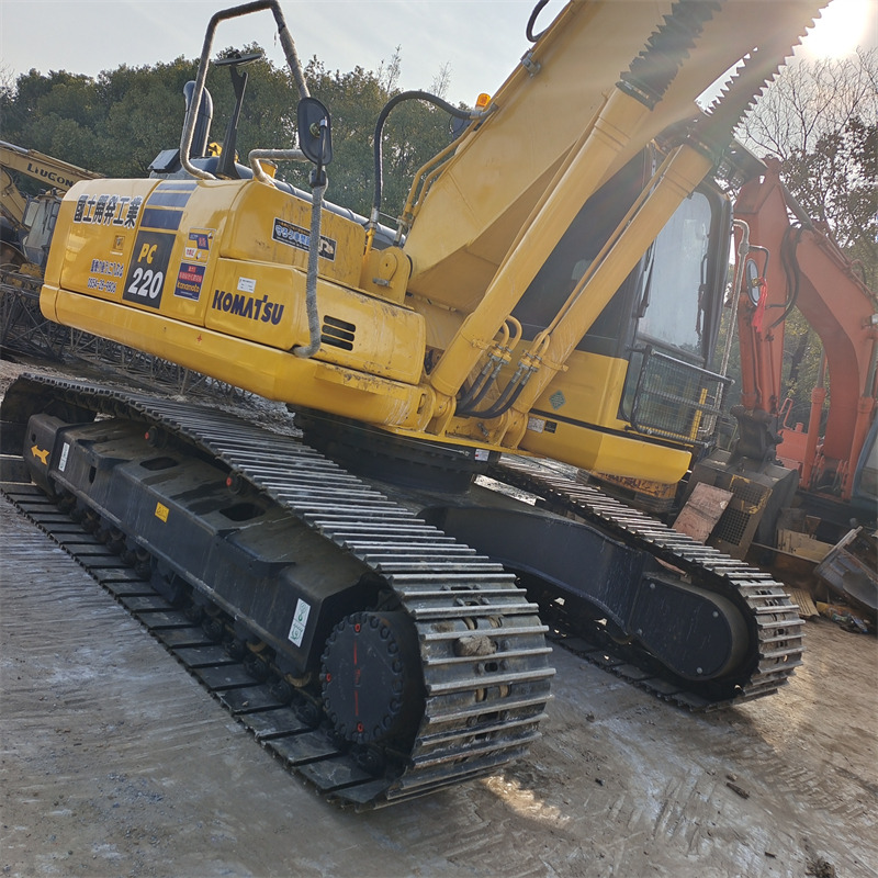 KOMATSU PC 220 - 8 N1 - Crawler excavator: picture 3 KOMATSU PC 220 - 8 N1 - Crawler excavator: picture 3