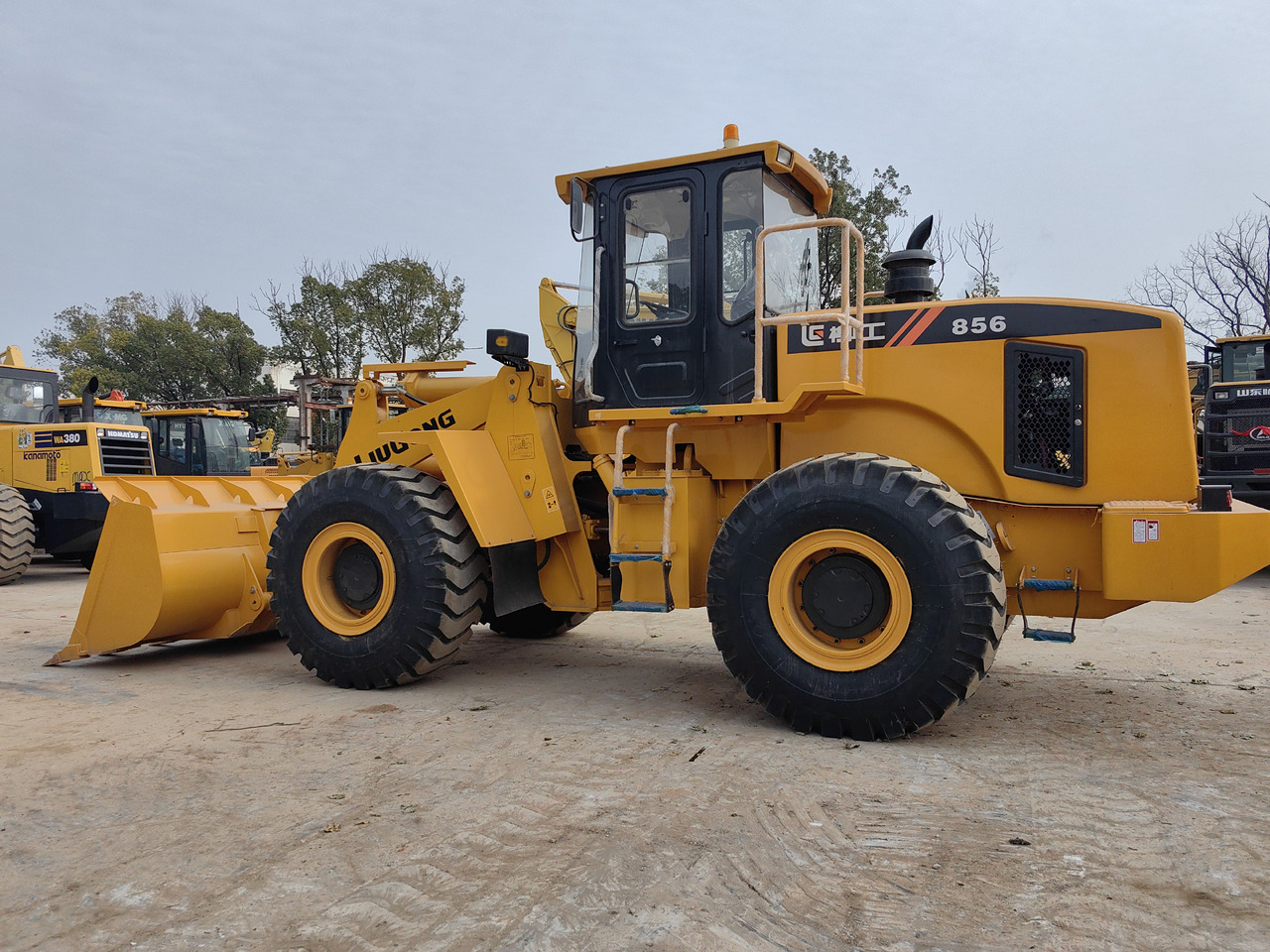 LIUGONG 856 CLG856H 862H 870H - Wheel loader: picture 2 LIUGONG 856 CLG856H 862H 870H - Wheel loader: picture 2