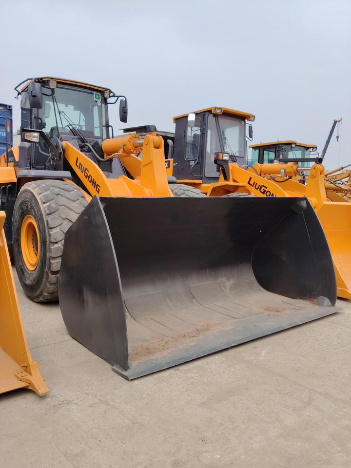 Wheel loader LIUGONG 870H: picture 1