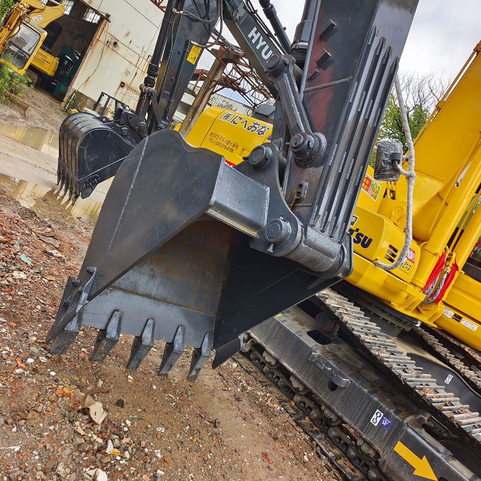 Crawler excavator VOLVO EC210D: picture 14