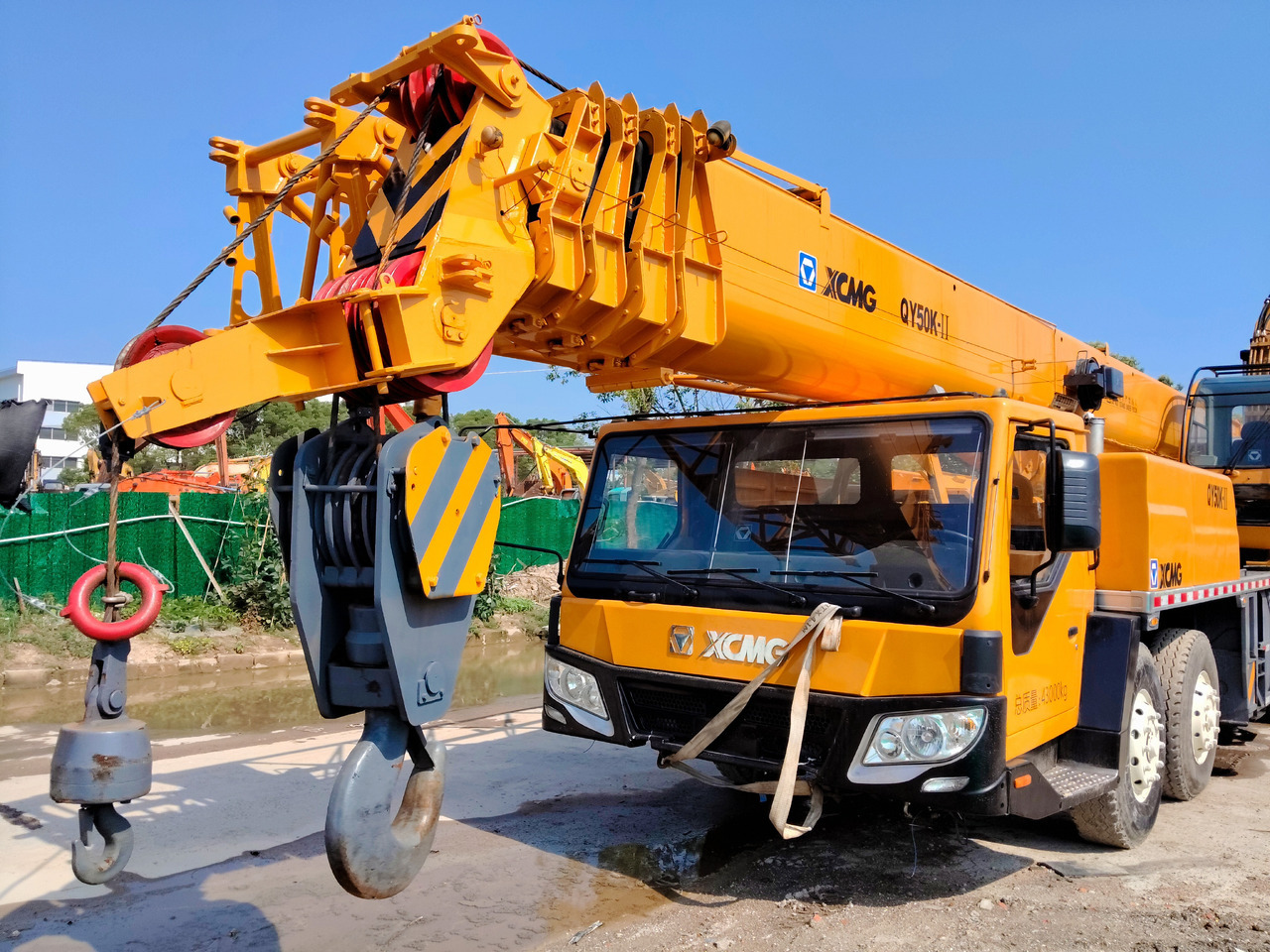 XCMG QY50KⅡ 50 ton - Mobile crane: picture 3 XCMG QY50KⅡ 50 ton - Mobile crane: picture 3