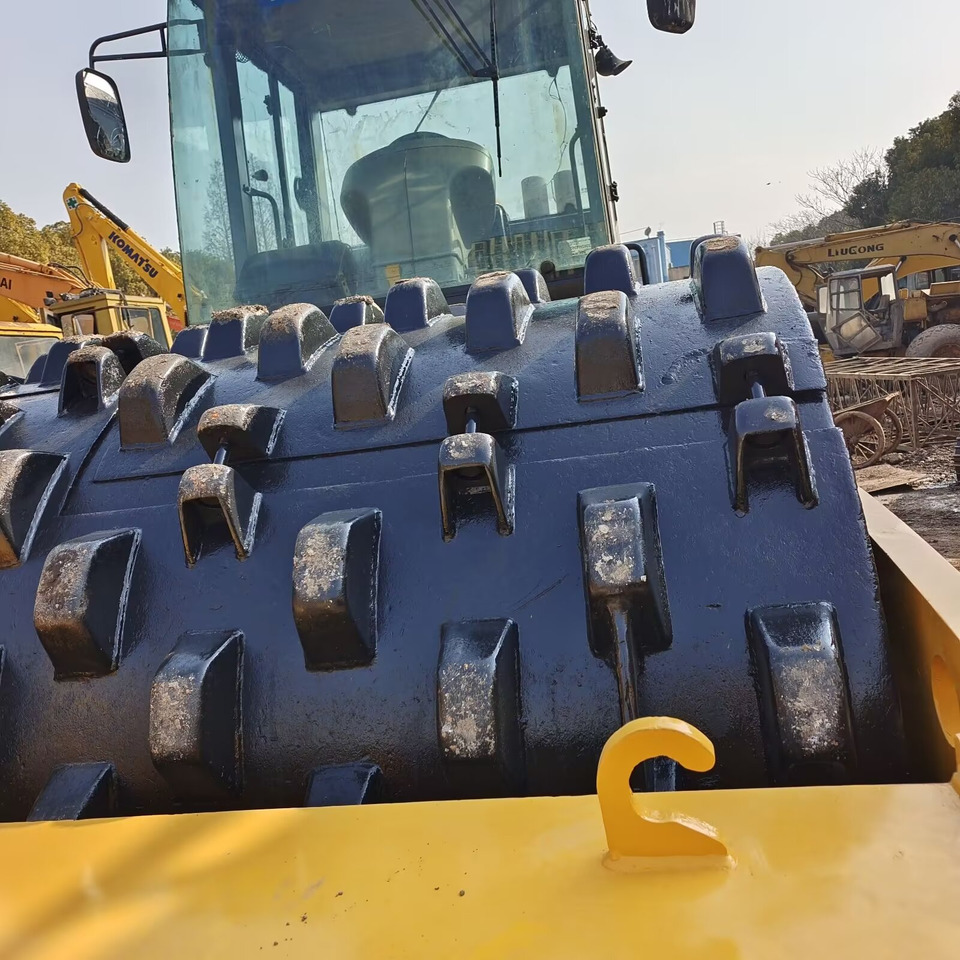 XCMG XS223J SHEEPFOOT PAD - Road roller: picture 2 XCMG XS223J SHEEPFOOT PAD - Road roller: picture 2