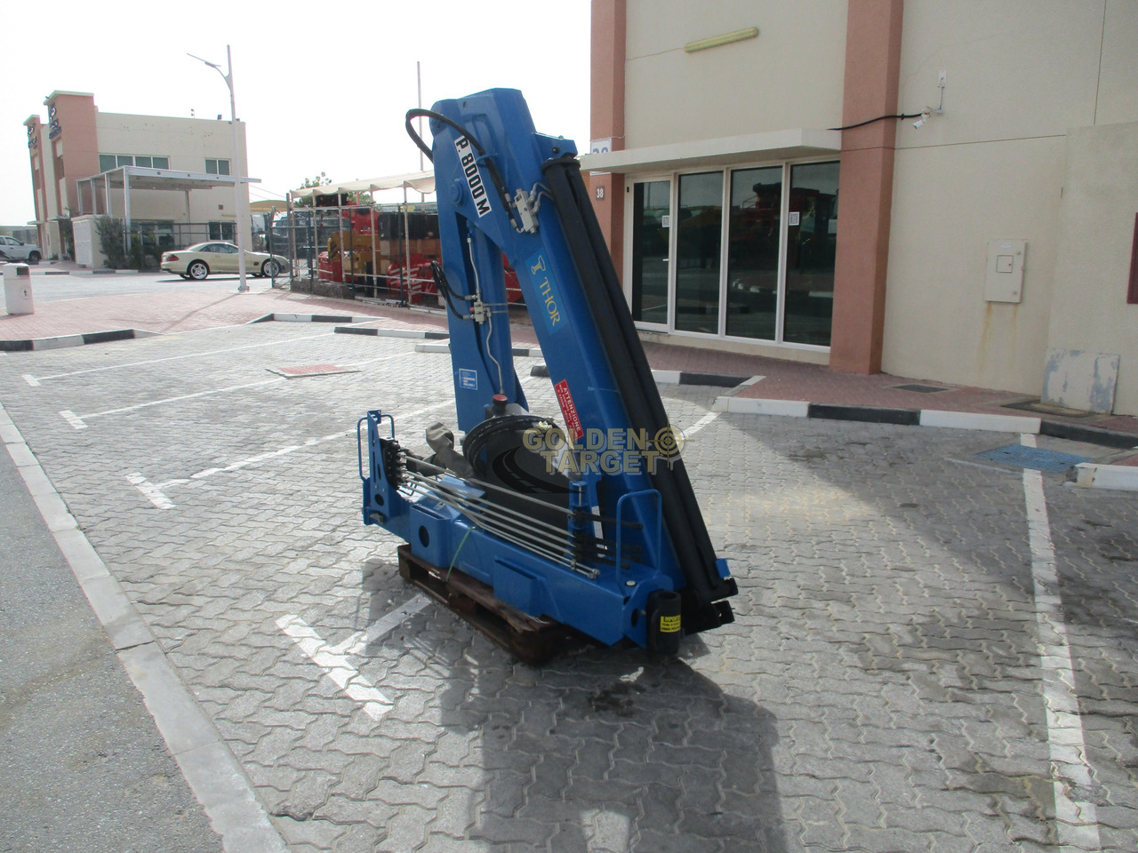 ING BONFIGLIOLI IBP 8000 M / 2SI CRANE - Truck mounted crane for Truck: picture 4 ING BONFIGLIOLI IBP 8000 M / 2SI CRANE - Truck mounted crane for Truck: picture 4