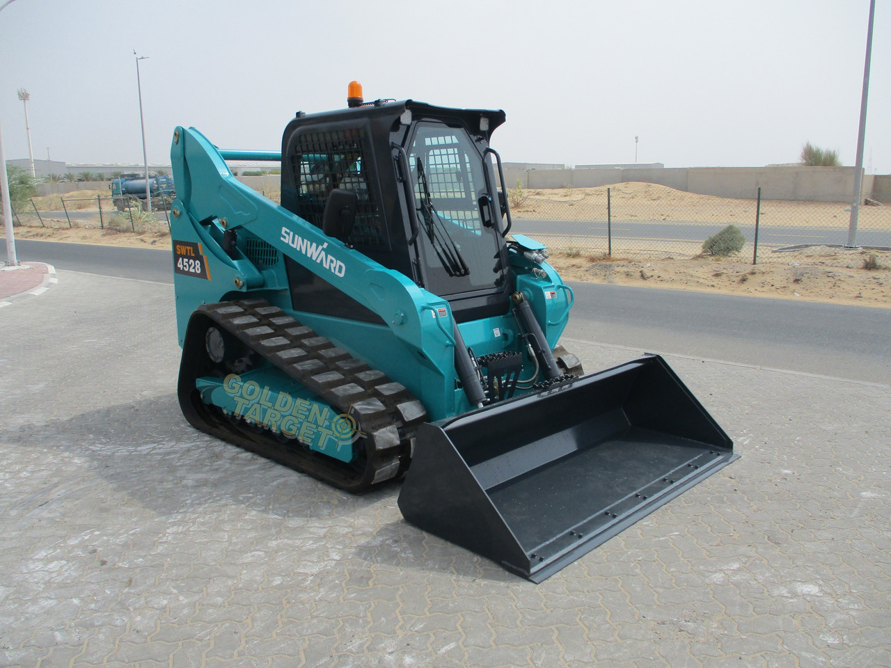 SUNWARD SWTL4528 Skid Steer - Skid steer loader: picture 1 SUNWARD SWTL4528 Skid Steer - Skid steer loader: picture 1
