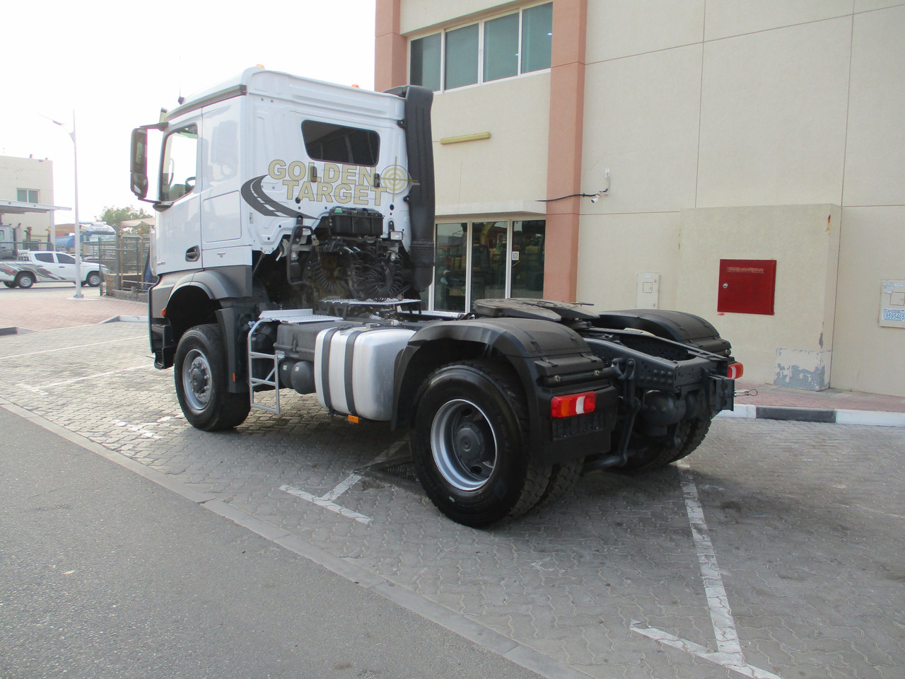 Mercedes-Benz Actros 2045 4x4 Head Truck - Tractor truck: picture 4 Mercedes-Benz Actros 2045 4x4 Head Truck - Tractor truck: picture 4