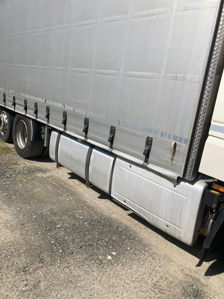 DAF XF 460 SSC 6x2 tandem jumbo - Curtain side truck: picture 5 DAF XF 460 SSC 6x2 tandem jumbo - Curtain side truck: picture 5
