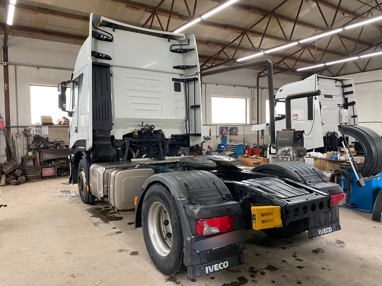 Iveco Stralis 460 Hi-Way 4x2Tractor -Tipper hydraulic - Tractor truck: picture 5 Iveco Stralis 460 Hi-Way 4x2Tractor -Tipper hydraulic - Tractor truck: picture 5