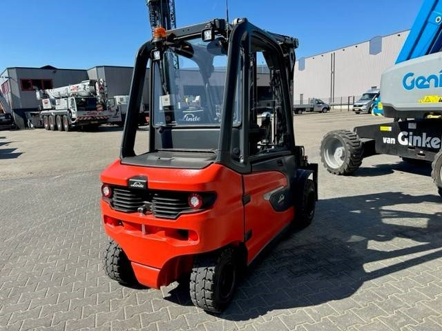 Linde E35L - Electric forklift: picture 4 Linde E35L - Electric forklift: picture 4