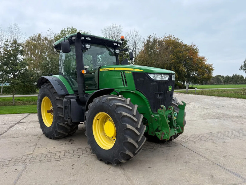 John Deere 7230R AP Trekker R serie 7230 - Farm tractor: picture 1 John Deere 7230R AP Trekker R serie 7230 - Farm tractor: picture 1