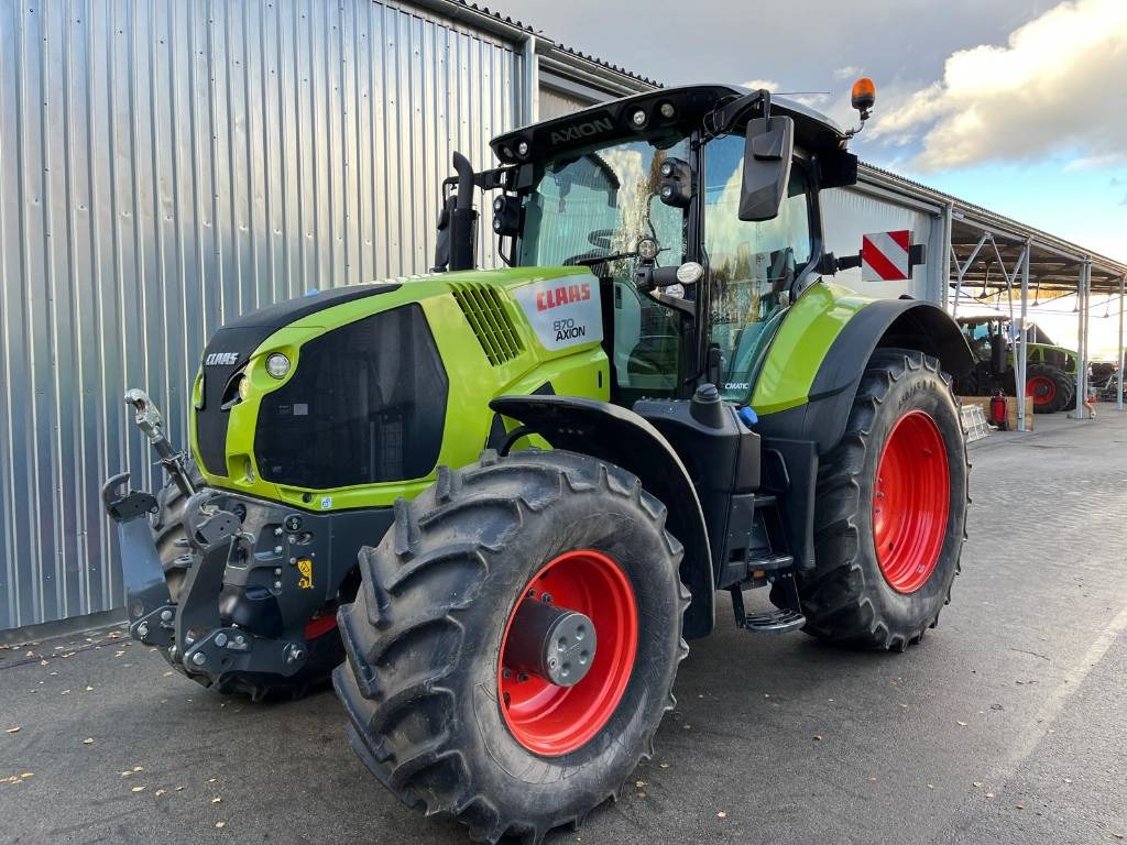 Claas Axion 870 - Farm tractor: picture 3 Claas Axion 870 - Farm tractor: picture 3