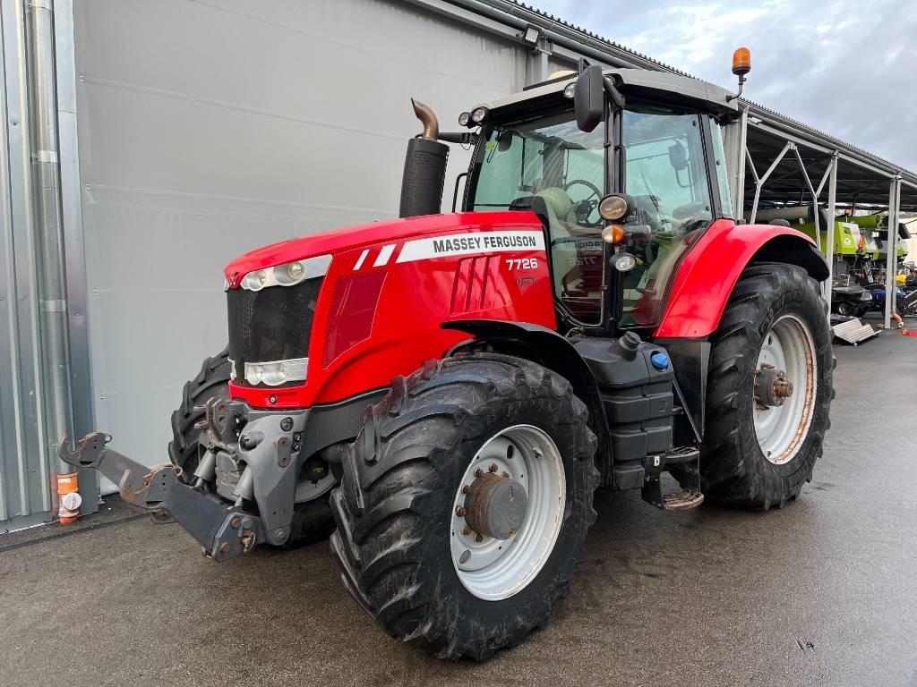 Massey Ferguson 7726 D6 - Farm tractor: picture 1 Massey Ferguson 7726 D6 - Farm tractor: picture 1