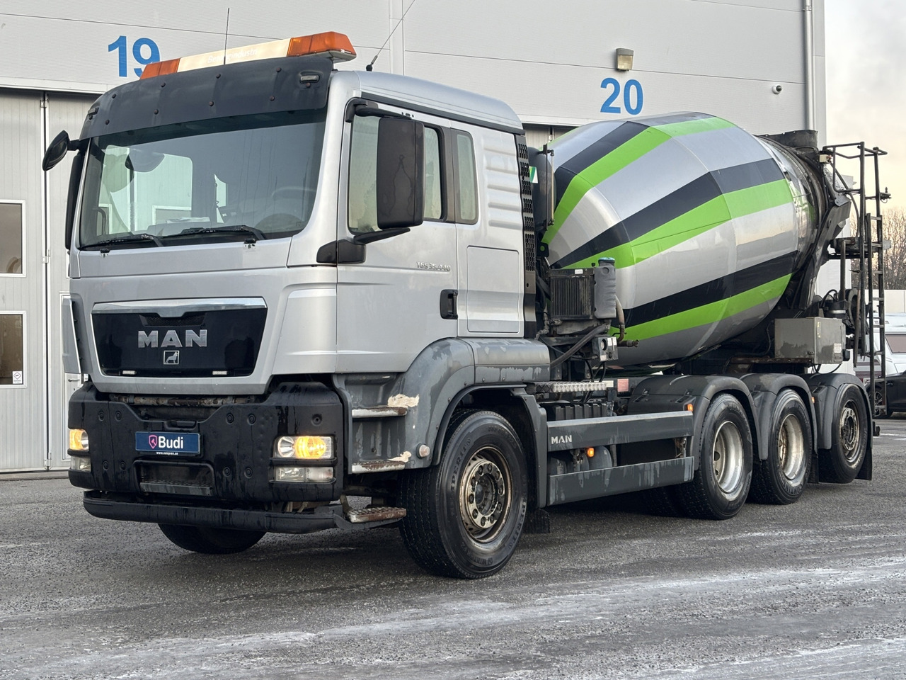 Betongbil MAN 92S TGS 35.440 8X4-4 BL -2013 | ZF Friedrichshafen - Concrete mixer truck: picture 1 Betongbil MAN 92S TGS 35.440 8X4-4 BL -2013 | ZF Friedrichshafen - Concrete mixer truck: picture 1