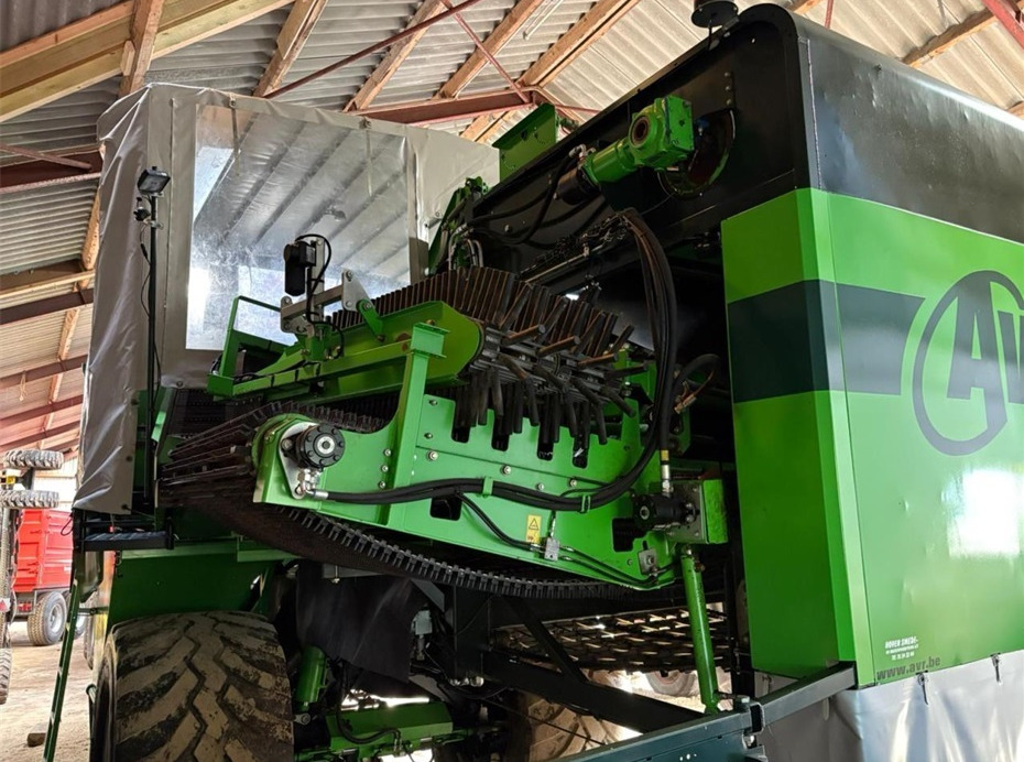 AVR SPIRIT 9200 - Potato harvester: picture 4 AVR SPIRIT 9200 - Potato harvester: picture 4