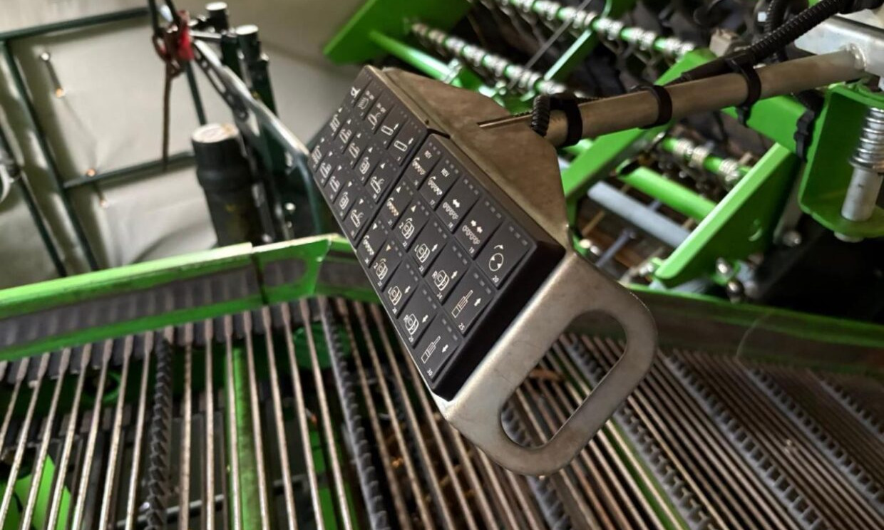 Potato harvester AVR SPIRIT 9200: picture 12