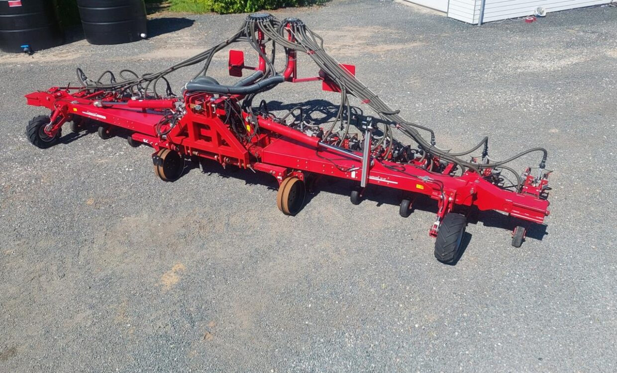 Horsch Transformer 12 VF - Soil tillage equipment: picture 1 Horsch Transformer 12 VF - Soil tillage equipment: picture 1
