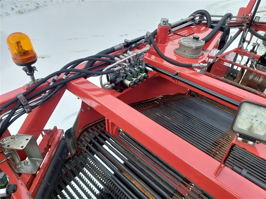 Potato harvester VSS
AMAC 3 RK. Frilægger: picture 16
