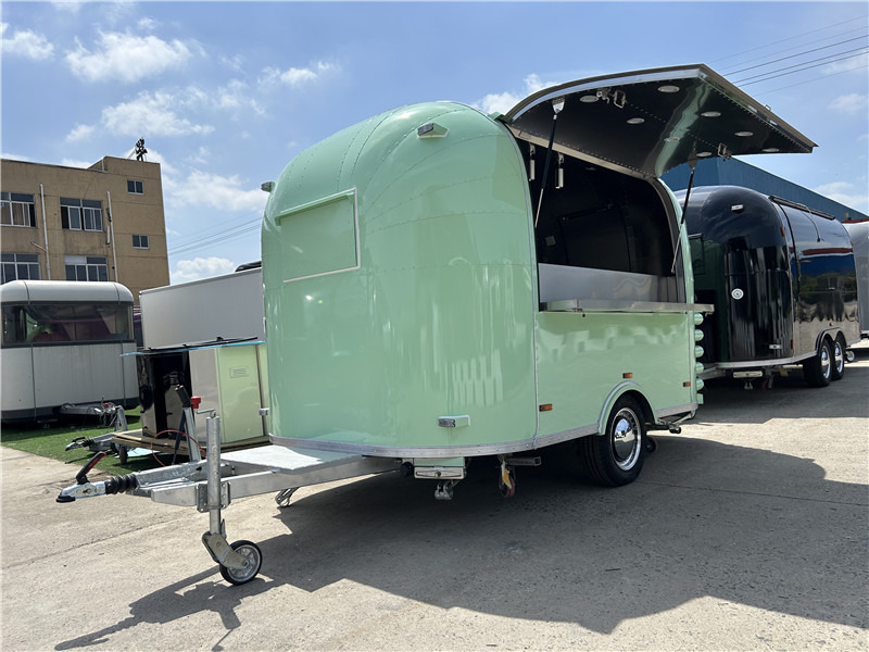 BBQ Burger Food Truck Pizza Food Trailer - Vending trailer: picture 2 BBQ Burger Food Truck Pizza Food Trailer - Vending trailer: picture 2