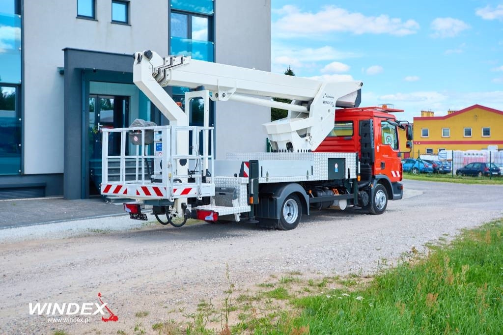 Ruthmann T 300 - Truck with aerial platform: picture 3 Ruthmann T 300 - Truck with aerial platform: picture 3