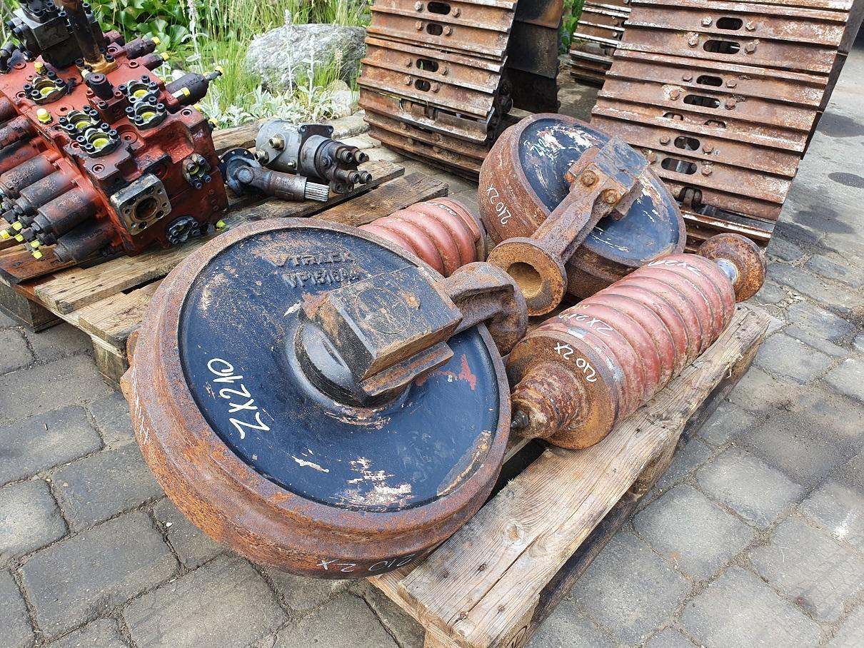 Hitachi ZX 210 - Undercarriage parts for Excavator: picture 3 Hitachi ZX 210 - Undercarriage parts for Excavator: picture 3