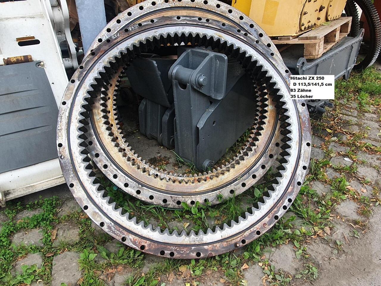 Hitachi ZX 250 LC N 3 - Slewing ring for Construction machinery: picture 1 Hitachi ZX 250 LC N 3 - Slewing ring for Construction machinery: picture 1
