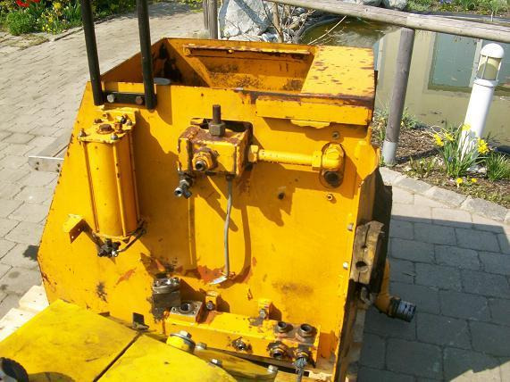 Liebherr A 900 B - Hydraulic tank for Construction machinery: picture 4 Liebherr A 900 B - Hydraulic tank for Construction machinery: picture 4