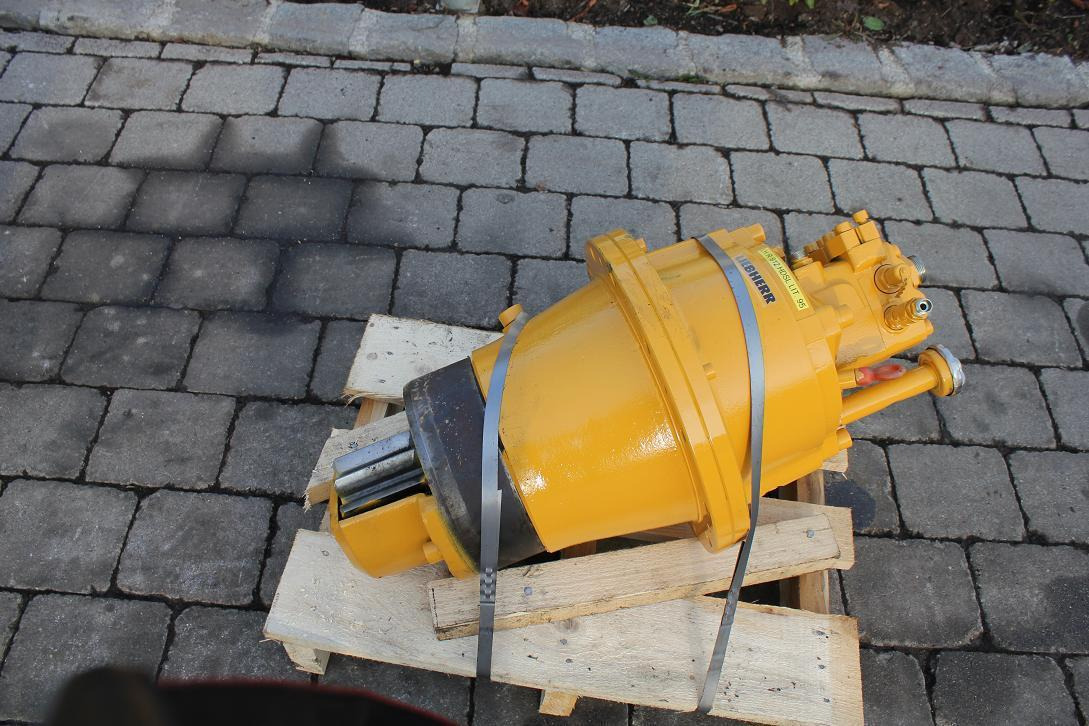 Liebherr R 912 Lit. - Swing motor for Construction machinery: picture 4 Liebherr R 912 Lit. - Swing motor for Construction machinery: picture 4