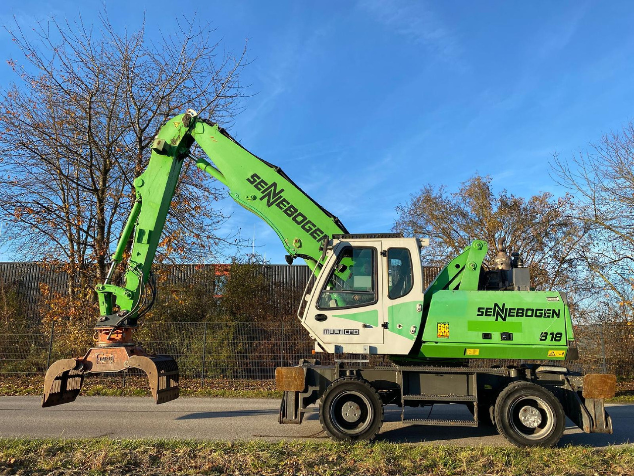 Sennebogen 818 - Waste/ Industry handler: picture 1 Sennebogen 818 - Waste/ Industry handler: picture 1