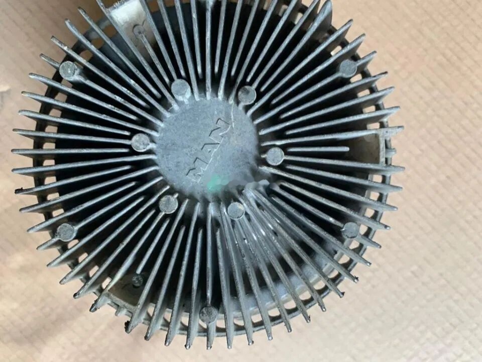 MAN 51065007119 MAN TGS, TGX EURO 6 51065007119 truck - Coolant pump for Truck: picture 1 MAN 51065007119 MAN TGS, TGX EURO 6 51065007119 truck - Coolant pump for Truck: picture 1