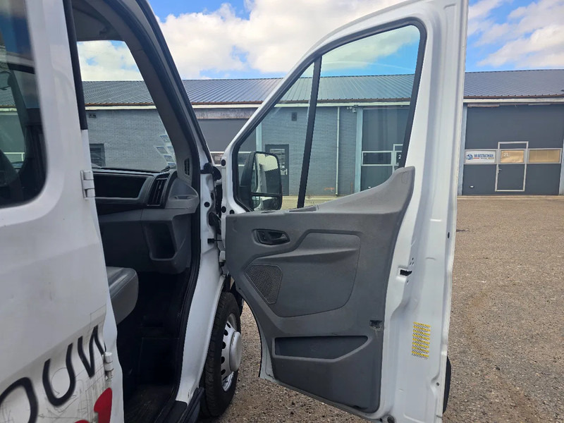 Ford Transit 7 seats 2015 - Open body delivery van, Combi van: picture 4 Ford Transit 7 seats 2015 - Open body delivery van, Combi van: picture 4