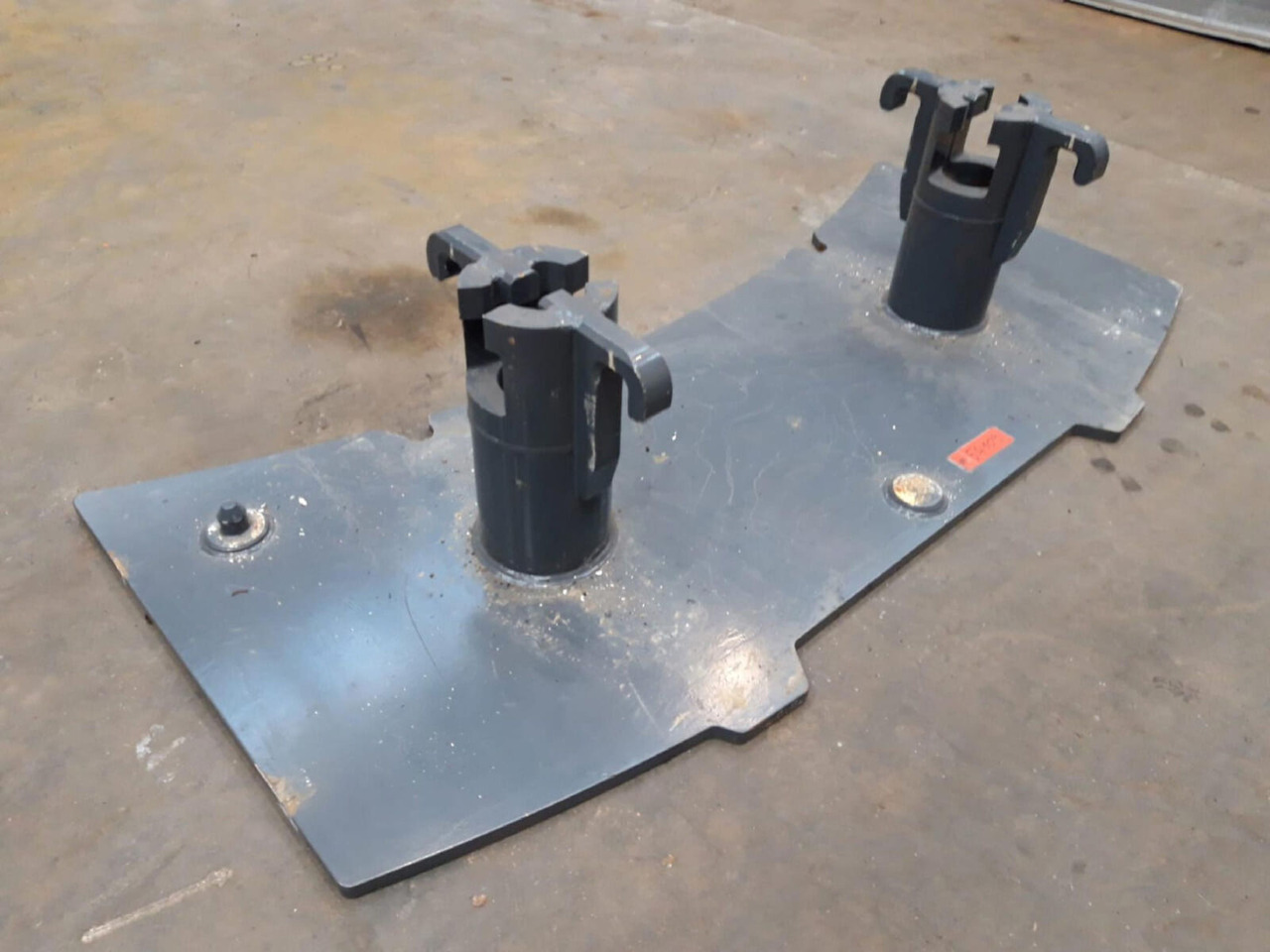 Challenger Challenger 4200 counterweight 0,55 ton - Counterweight for Mobile crane: picture 2 Challenger Challenger 4200 counterweight 0,55 ton - Counterweight for Mobile crane: picture 2