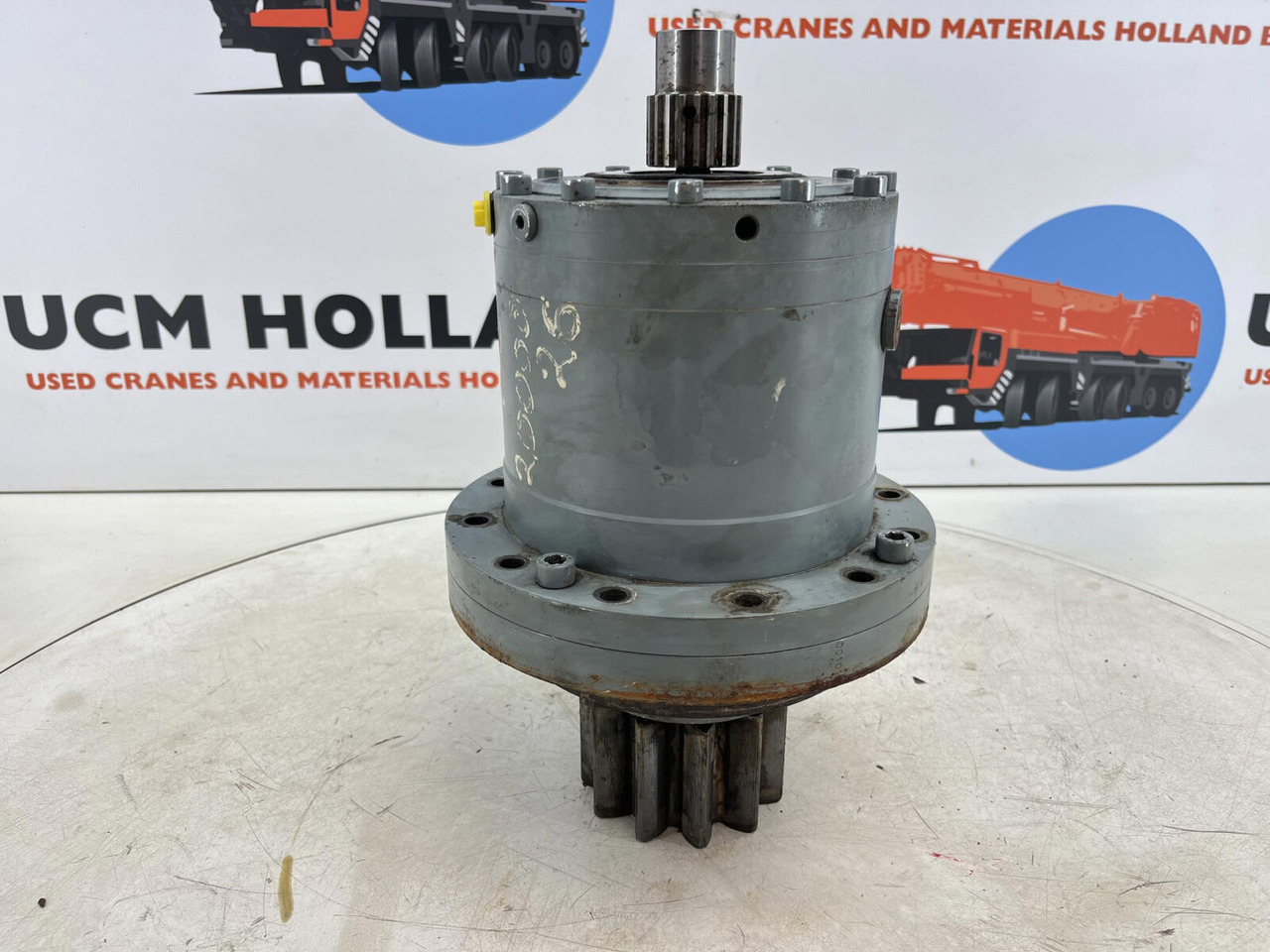 Compact truck CT.2 Slewing gear - Final drive for Crane: picture 4 Compact truck CT.2 Slewing gear - Final drive for Crane: picture 4