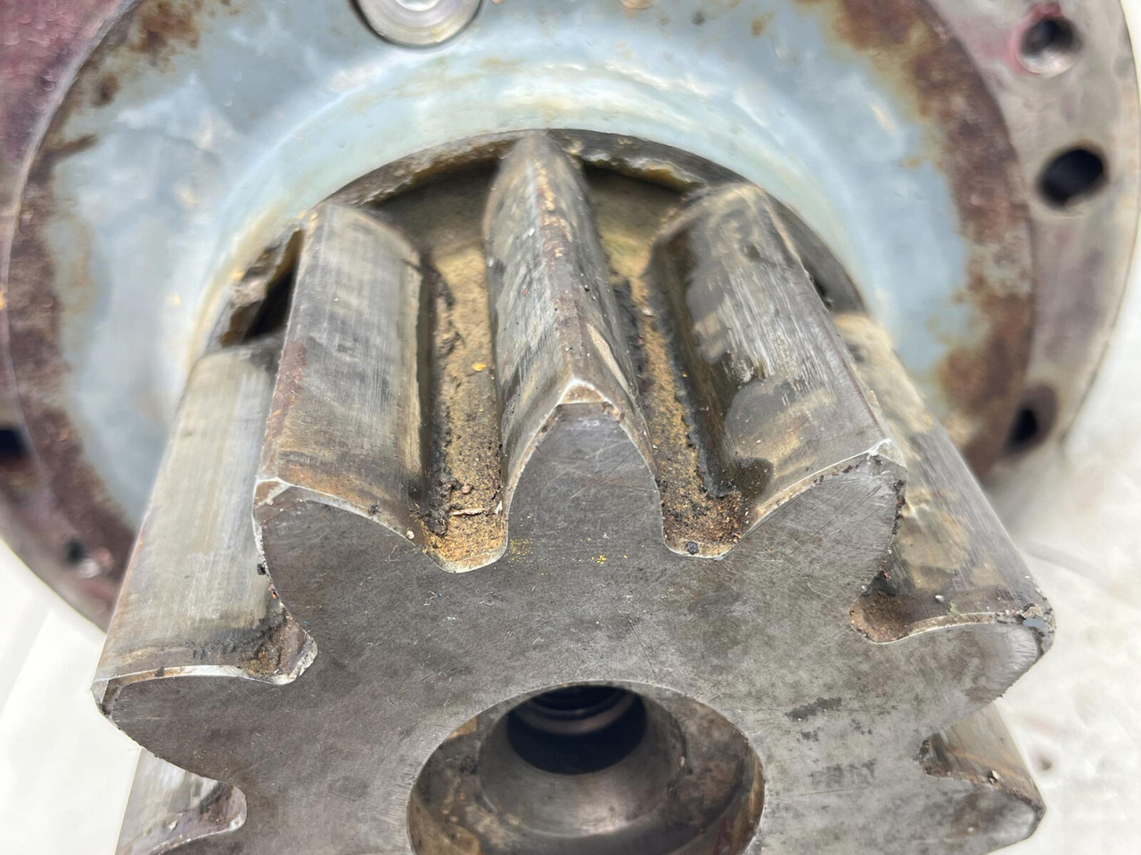 Final drive for Crane Compact truck CT.2 Slewing gear: picture 9