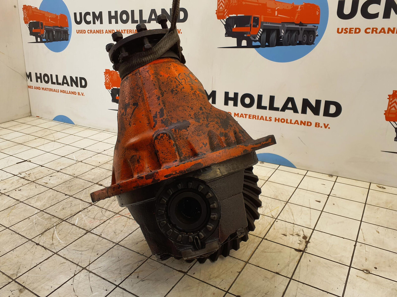 FAUN Differential 15x31 axle 2 - Differential gear for Crane: picture 1 FAUN Differential 15x31 axle 2 - Differential gear for Crane: picture 1