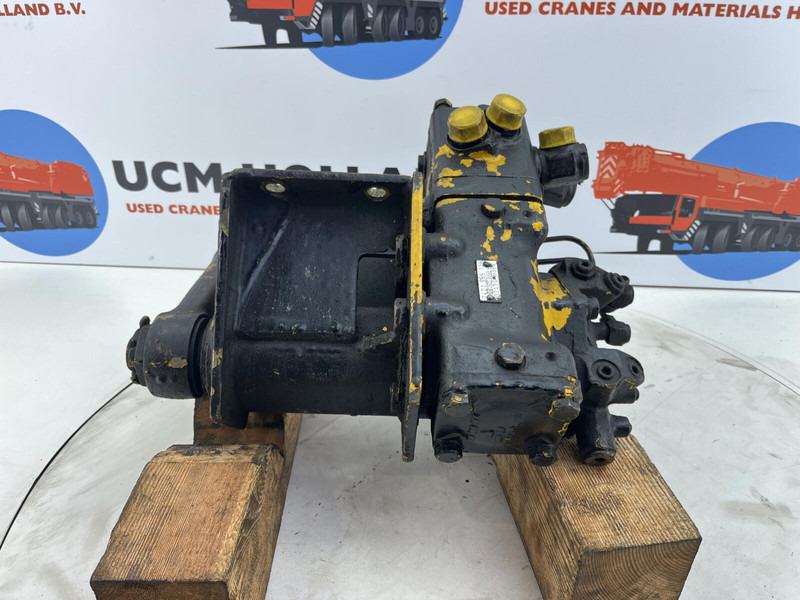 Faun HK 40 steering box - Steering column for Crane: picture 1 Faun HK 40 steering box - Steering column for Crane: picture 1