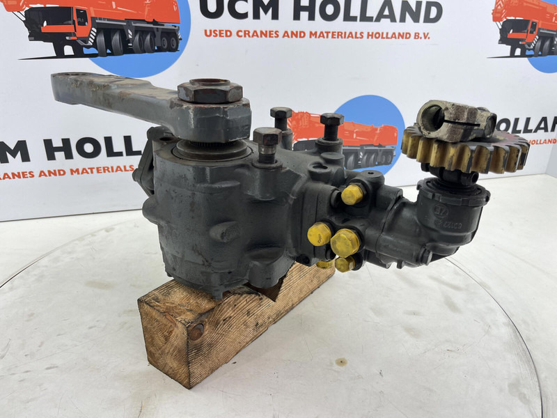 Grove GMK 2035 steering box - Steering column for Crane: picture 3 Grove GMK 2035 steering box - Steering column for Crane: picture 3