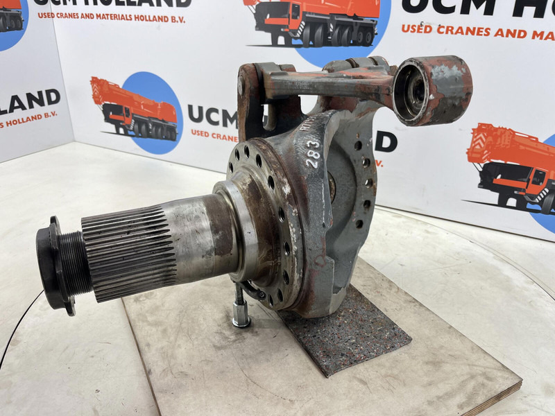 Grove GMK 3055 Steering knuckle 16 holes axle 2 left - Steering knuckle for Crane: picture 1 Grove GMK 3055 Steering knuckle 16 holes axle 2 left - Steering knuckle for Crane: picture 1