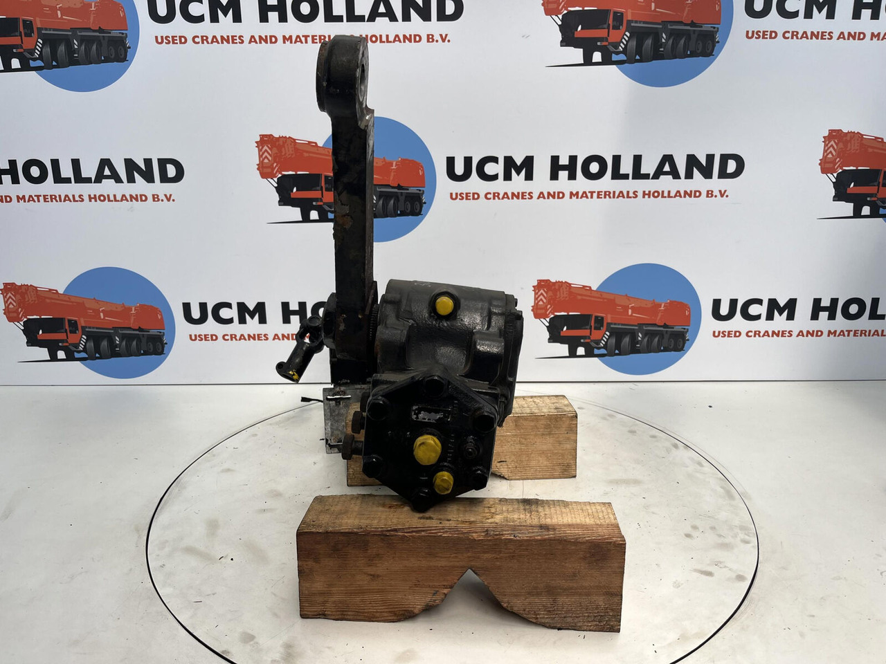 Grove GMK 3055 steering Box - Steering gear for Mobile crane: picture 4 Grove GMK 3055 steering Box - Steering gear for Mobile crane: picture 4