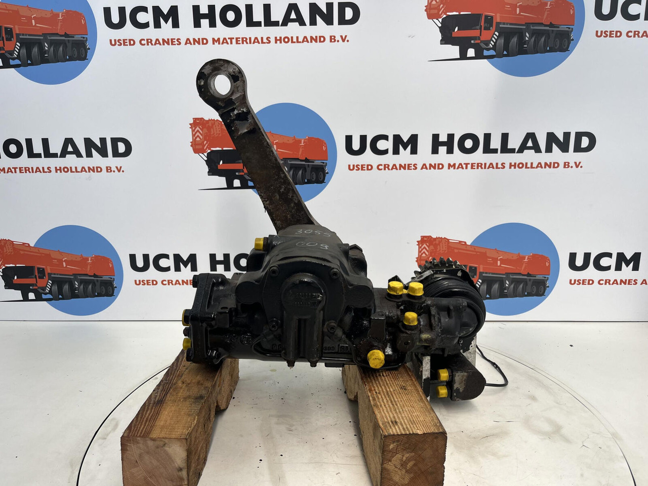 Grove GMK 3055 steering Box - Steering gear for Mobile crane: picture 3 Grove GMK 3055 steering Box - Steering gear for Mobile crane: picture 3