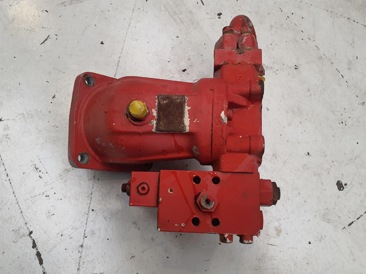 Grove GMK 5100 main hoist - Hydraulic motor for Crane: picture 4 Grove GMK 5100 main hoist - Hydraulic motor for Crane: picture 4