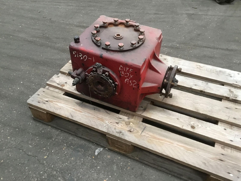 Grove GMK 5130-1 axle 2 diff box - Differential gear for Crane: picture 1 Grove GMK 5130-1 axle 2 diff box - Differential gear for Crane: picture 1