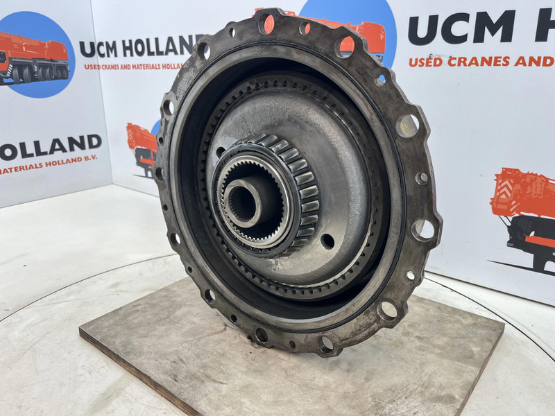 Grove GMK planetary gear 12-23-60-34-3pl-H135-46 - Suspension for Crane: picture 3 Grove GMK planetary gear 12-23-60-34-3pl-H135-46 - Suspension for Crane: picture 3