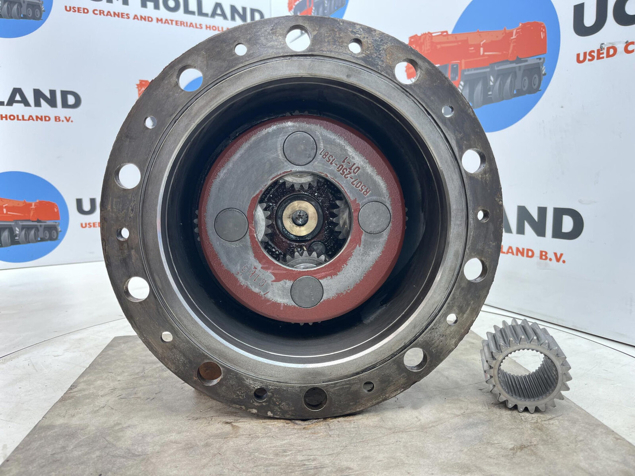 Kessler planetary gear 22-25-74-40-4pl-H172-46 - Final drive for Crane: picture 4 Kessler planetary gear 22-25-74-40-4pl-H172-46 - Final drive for Crane: picture 4