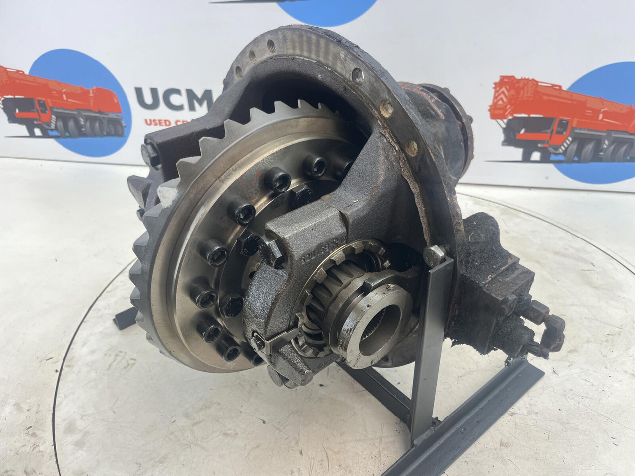 Krupp 70 GMT end differential 17x36 axle 4 - Differential gear for Crane: picture 4 Krupp 70 GMT end differential 17x36 axle 4 - Differential gear for Crane: picture 4