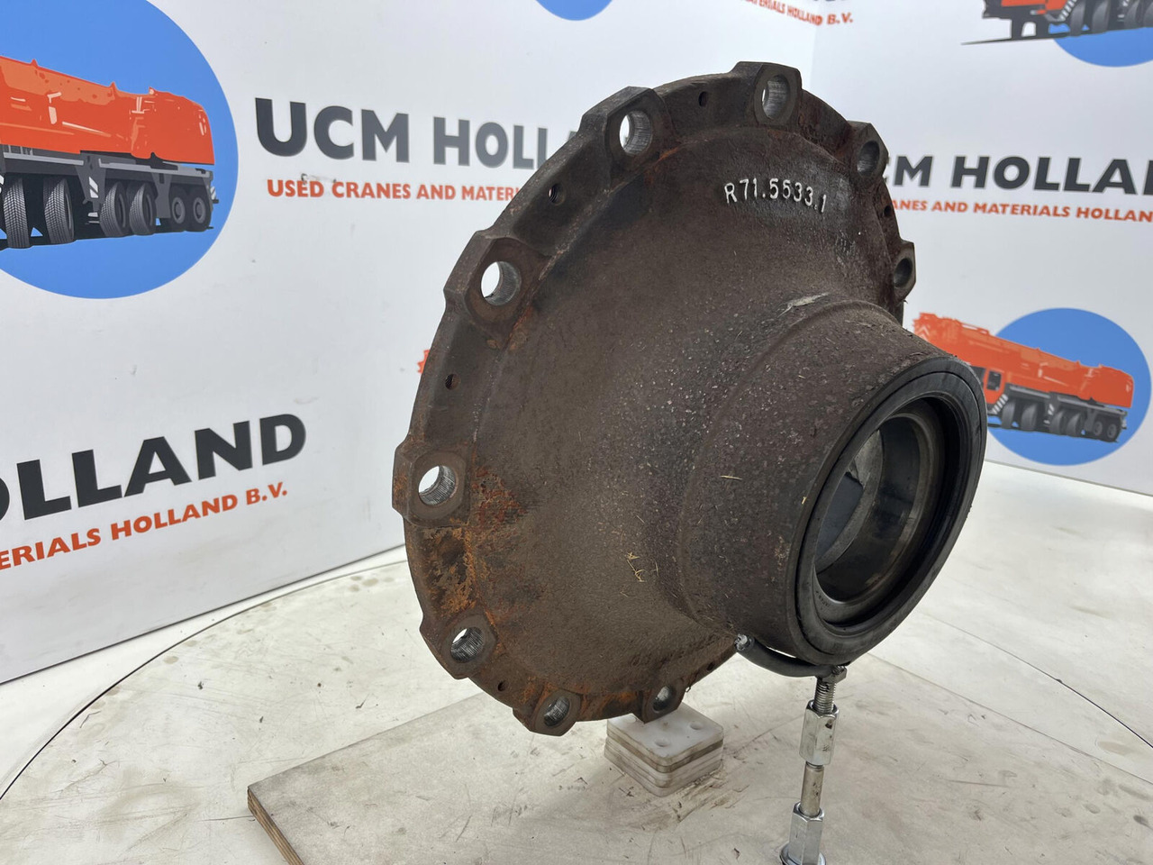 Krupp KMK 3045 Megatrak wheel hub - Hub for Crane: picture 4 Krupp KMK 3045 Megatrak wheel hub - Hub for Crane: picture 4