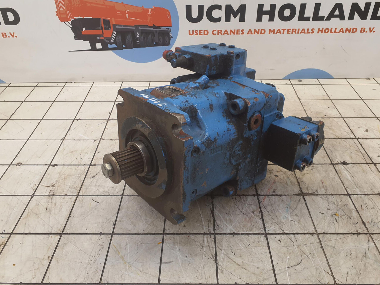 Krupp KMK 3050 AXIAL PISTON PUMP - Hydraulic pump for Crane: picture 1 Krupp KMK 3050 AXIAL PISTON PUMP - Hydraulic pump for Crane: picture 1