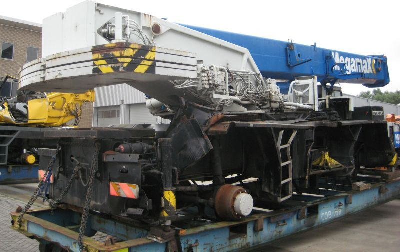 Liebherr LTM 1035-3. for parts - Mobile crane: picture 2 Liebherr LTM 1035-3. for parts - Mobile crane: picture 2